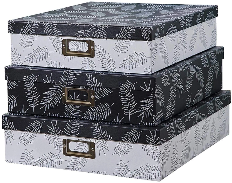 Cube Boxes for Shelves in Various Sizes and Designs