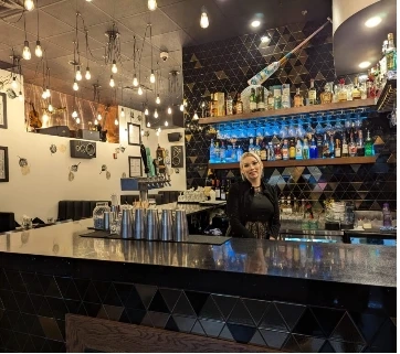 Exploring Indian Wine in Calgary: Top Places and Must-Try Bottles