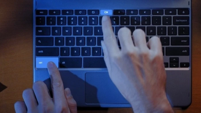 How to Capture a Screenshot on Chromebook