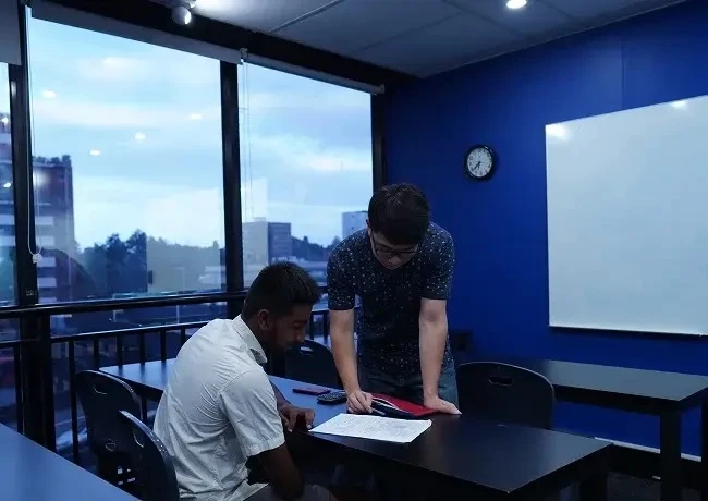 Do UCAT Online Practice Test & HSC Tutoring Programs Follow Current Curriculum?