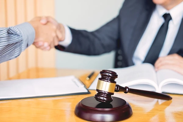 When Should You Hire An Employment Attorney?