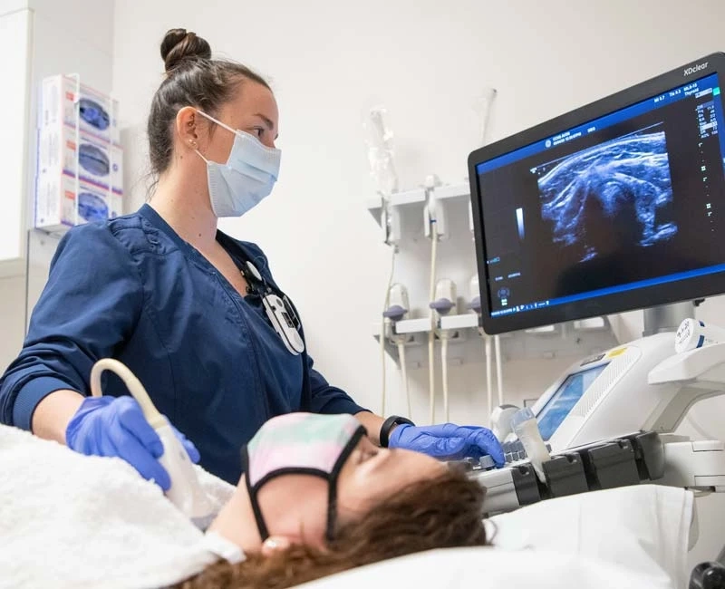 Global Hospital Services Market By Hospital Type Private Hospital, Public Hospital