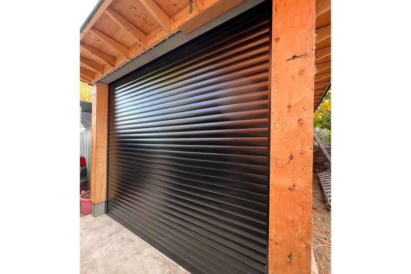 Benefits of Roll-Up Garage Doors: Why they’re a Smart Choice