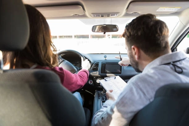 Master the Road with Expert Driving Lessons in Scarborough