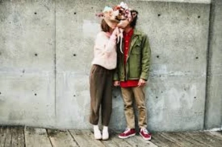 Snapshot of Love: Tips for Getting the Perfect Couple Picture