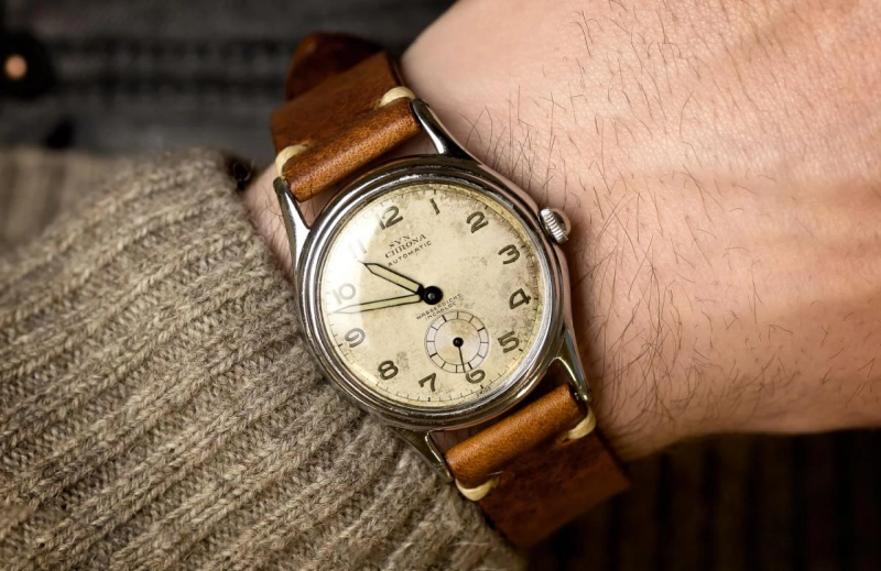 The Timeless Allure of Used Vintage Watches