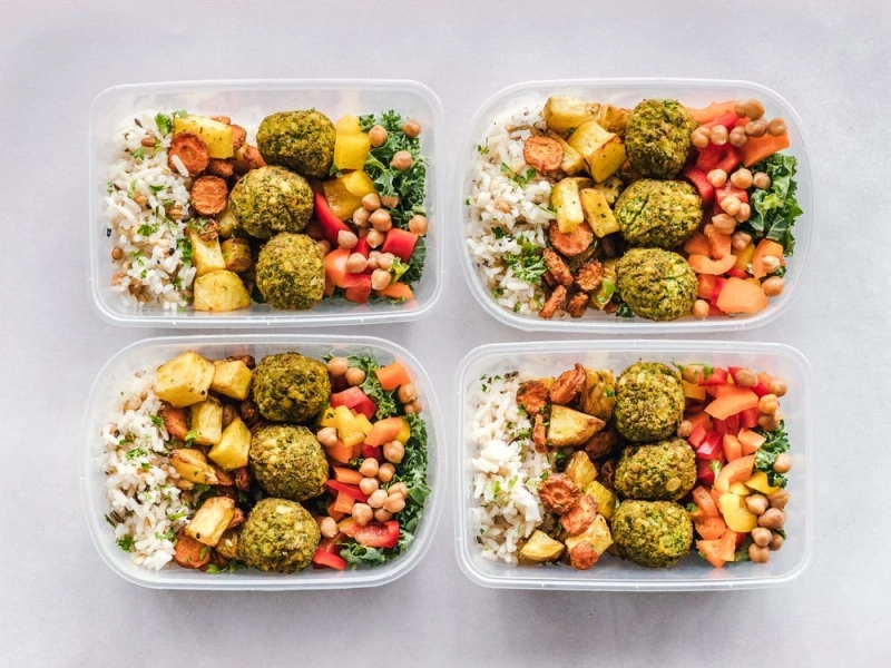 Learn About The Best Foods To Lose Fat And Build Muscle Right Here