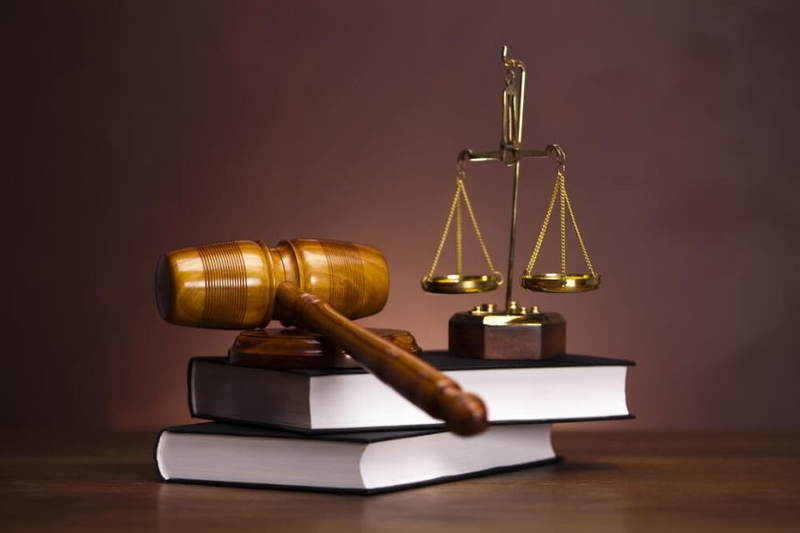Things to Consider Before Choosing a Law Firm for Your Career