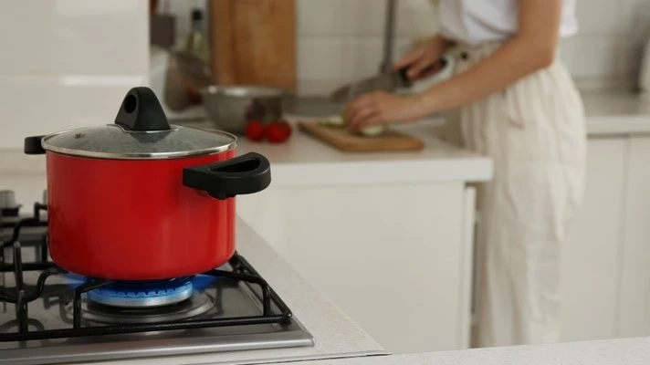 Gas Cooking Safety Tips to Prevent Accidents in the Kitchen