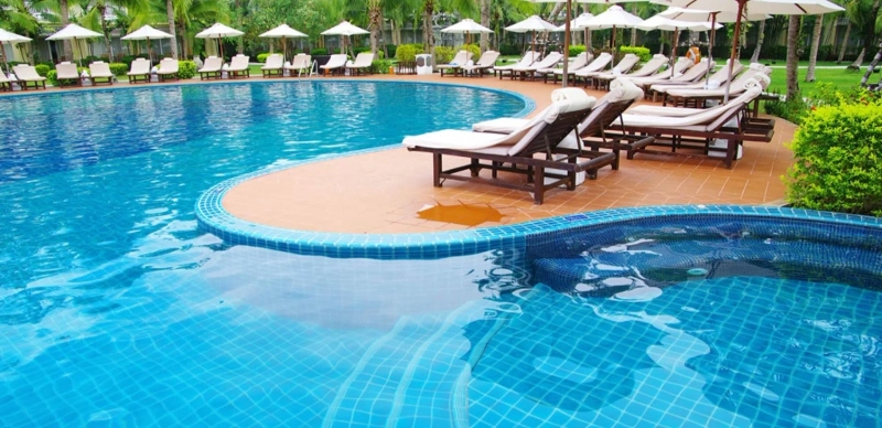 Essential Guide to Pool Cleaning and Maintenance in Las Vegas