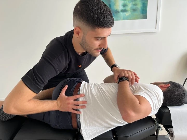 Chiropractic vs. Physiotherapy for Sciatica: Which Works Better?