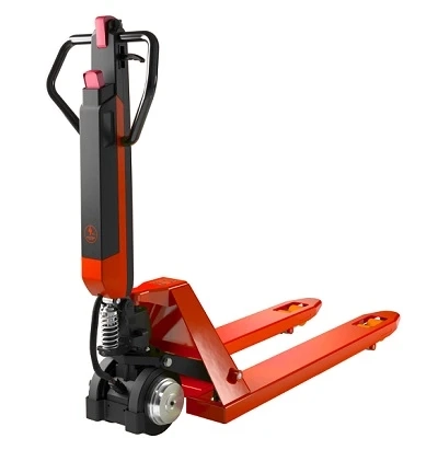 Choosing the Right Pallet Truck