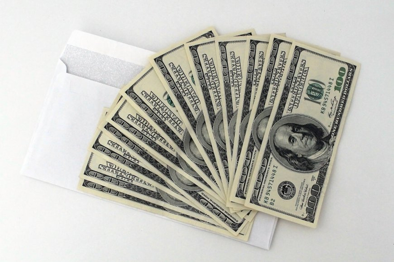 Sustainable Investing: Balancing Financial Returns and Environmental Impact