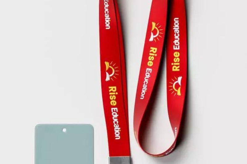 Lanyard Printing Trends: Fashionable Functionality for Every Occasion