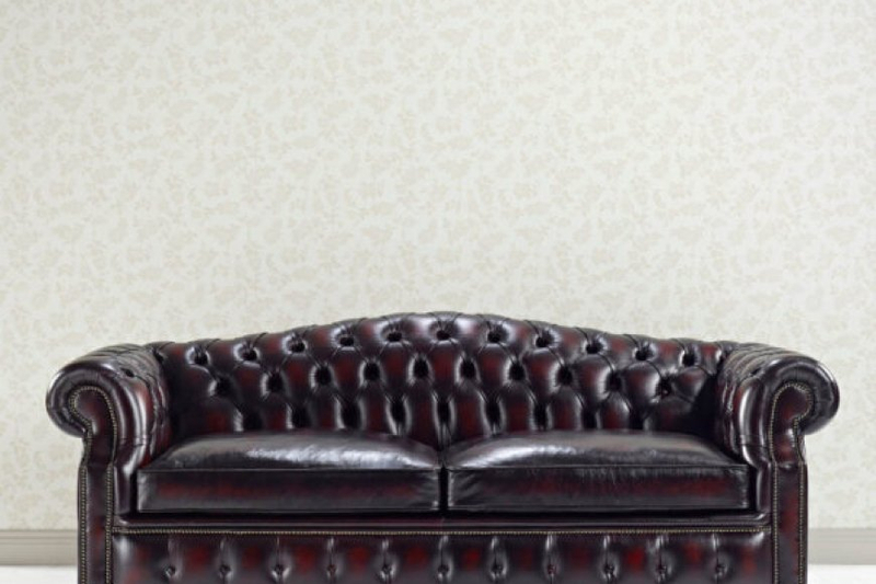 Integrating Chesterfield Sofa Bed into Multi-Functional Spaces