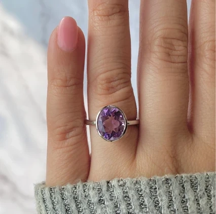 A Touch of Purple: Dainty Amethyst Rings for Every Occasion