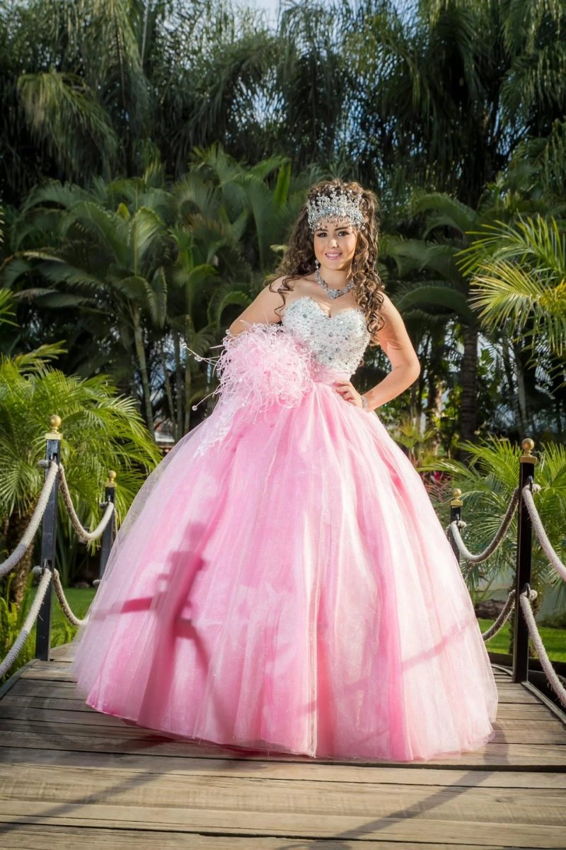 Elegant Prom Dresses for a Memorable Night