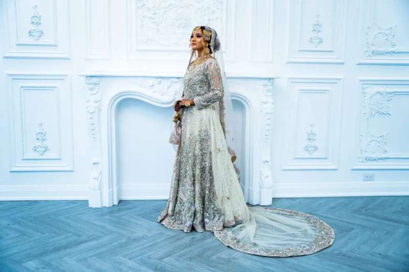 How Does Fitting and Customization Work When Ordering Pakistani Bridal Dresses in Mississauga?