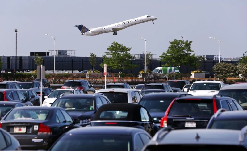 Arrive on time for your flight with a Shuttle Service from Philadelphia to JFK