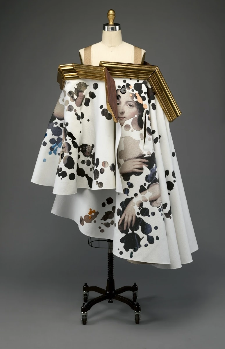 Bachelor's Degree in Fashion Design