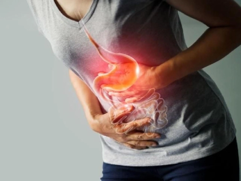 What is the Complimentary Therapy Included in Gastritis Treatment?