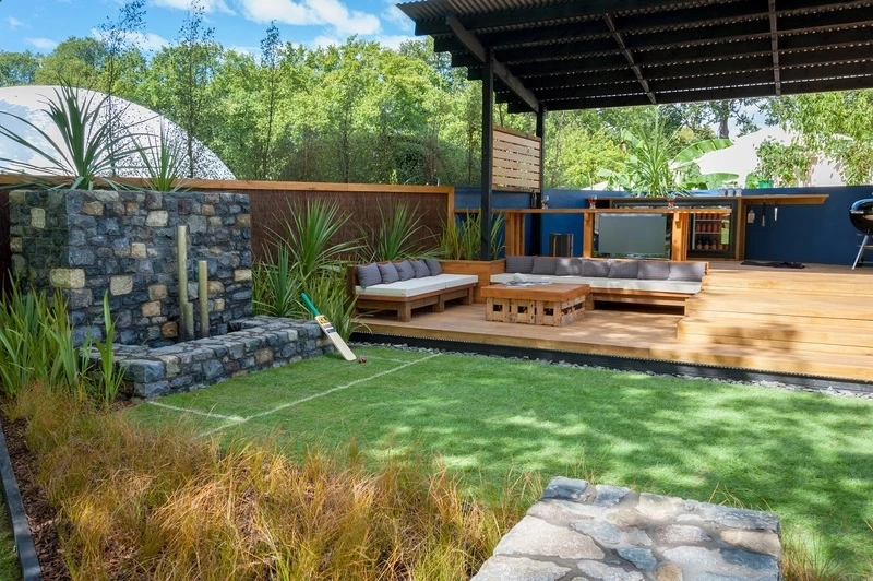 Popular Pergola Ideas for Backyards in Dubai