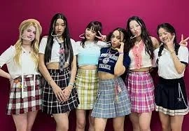  VCHA Kpop: The Rising K-Pop Girl Group Under JYP Entertainment