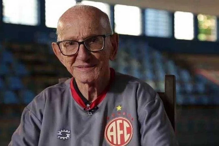 Jornalista Newton Zarani, criador do futsal, morre aos 93 anos