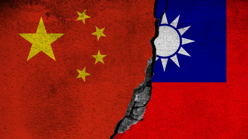 China launches exercises near the Taiwan Strait While the US ambassador visited Taiwan