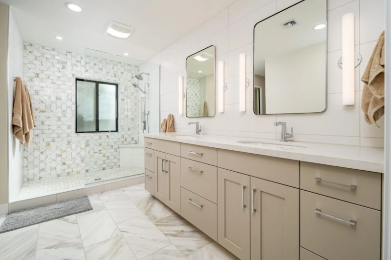A Homeowner's Guide to Bathroom Remodeling: Tips and Traps to Avoid