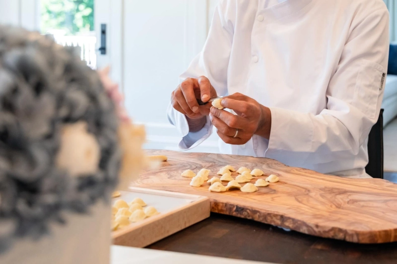 Make Dining Experience Extraordinary for Guests