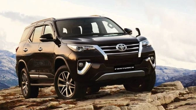 Toyota Fortuner Features