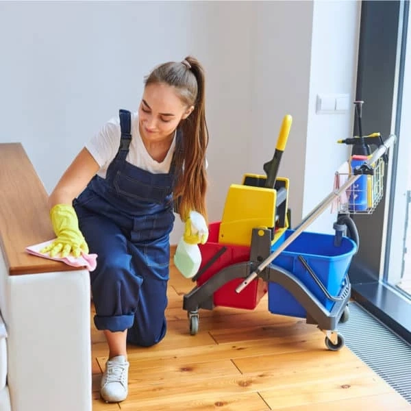 WHAT ARE THE BENEFITS OF HIRING CLEANING COMPANY IN LONDON?