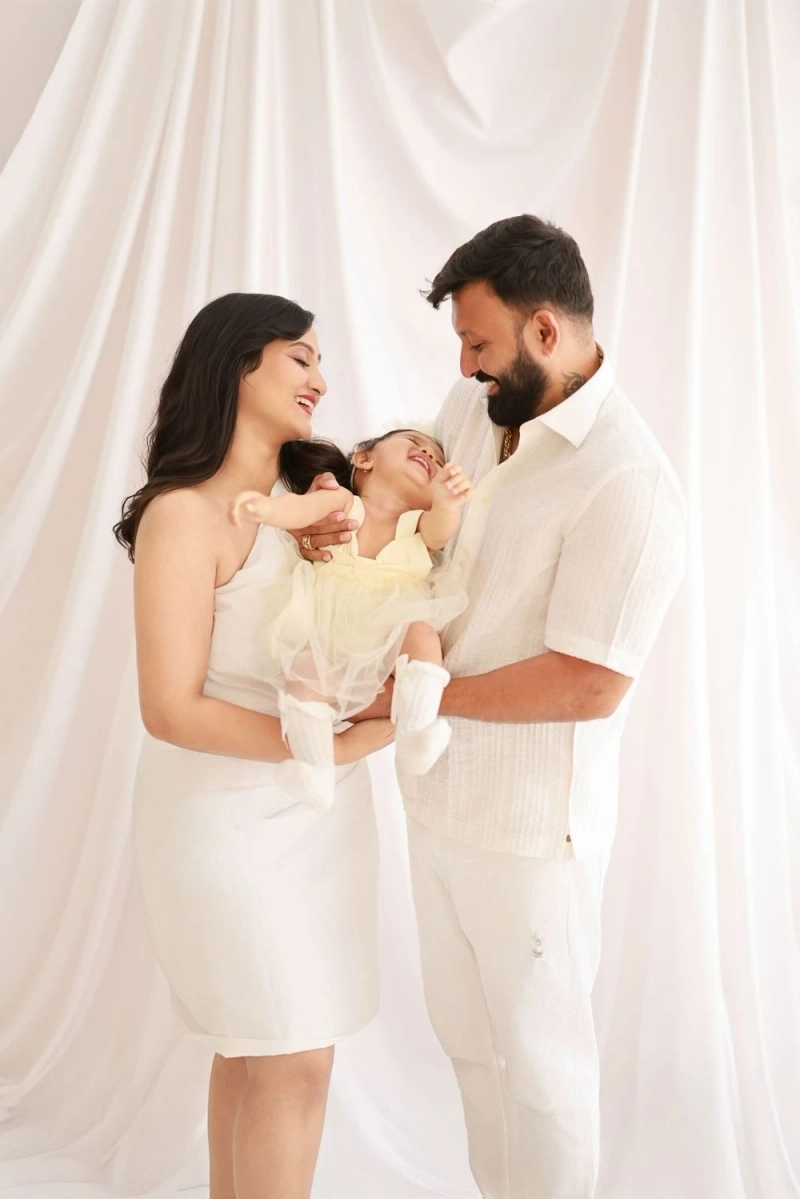 Why Family Photoshoots Matter: Akanksha Masih Photography
