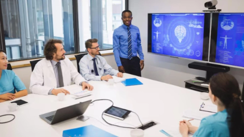 How a Medication Aide Training School Prepares You for Real Healthcare Settings