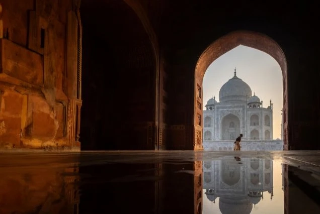 Luxury Taj Mahal Tour from Delhi: A Royal Journey to India’s Most Iconic Wonder
