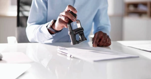 When Do You Need Mobile Notary Services Near You? 7 Situations Where They Save the Day