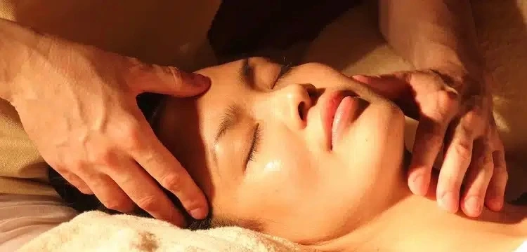 Can Facial Massage Improve Skin Elasticity? Here’s the Truth