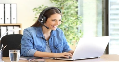 5 Ways Dedicated Ecommerce Call Center Services Can Improve Your Customer Service