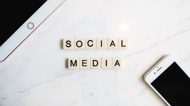 Google Ads vs. Facebook Ads: Which Is the Better Marketing Investment?