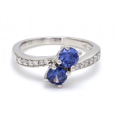 5 Blue Stone Ring Wearing Ideas With Different Apparels