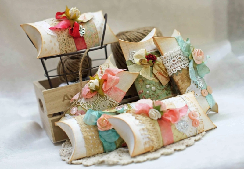 Don't Just Sit There! Start Getting More Pillow Boxes and Take Your Brand High