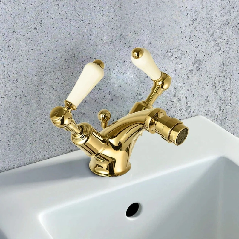 Bidet Taps: Types, Benefits, and How to Choose the Right One for Your Bathroom