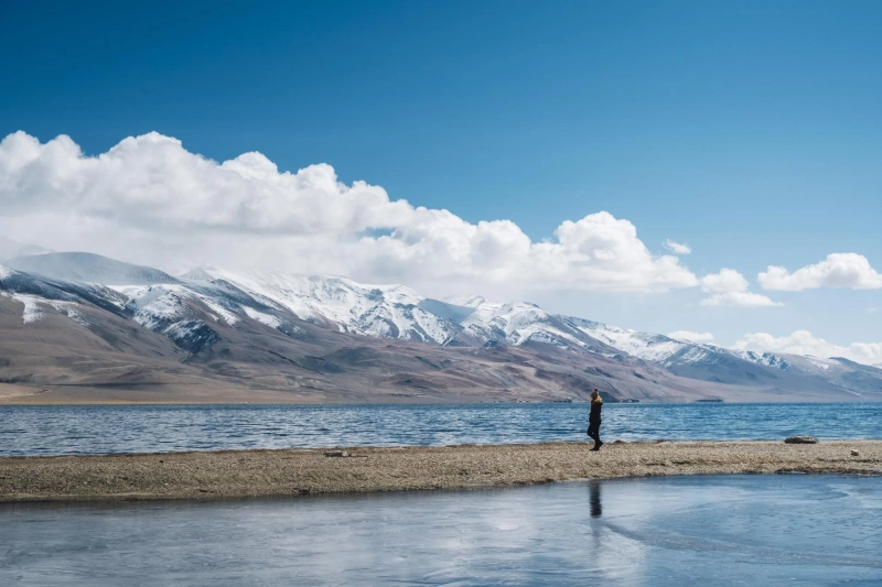 Ladakh Adventure Tour: Monasteries, Lakes & Stunning Mountain Views
