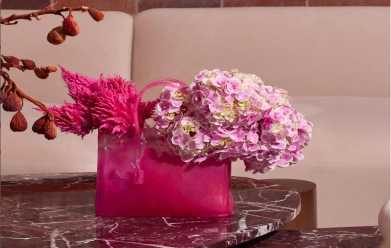 Stylish Living with the Trend of Handbag-Shaped Vases