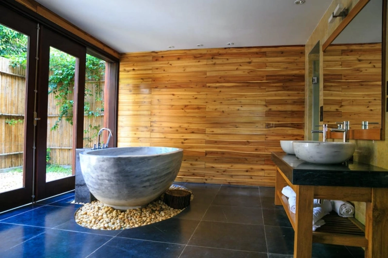 The Throne of Plumbing Problems: How to Diagnose and Fix Leaking or Blocked Toilets