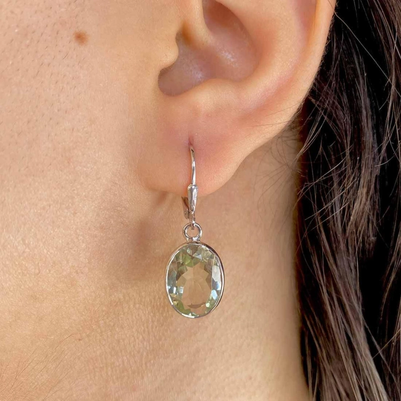 What is the start of green amethyst?