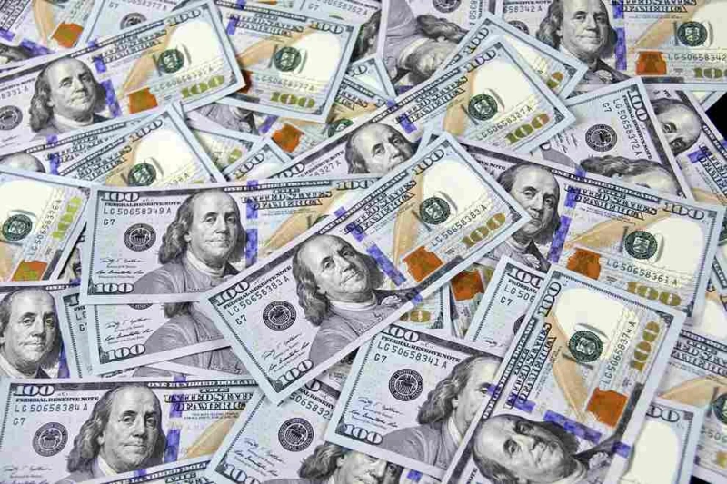The advantages of a semi-monthly pay schedule