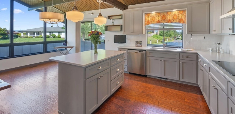 Best Classic Trending Color Scheme For kitchens - Interior designing Service