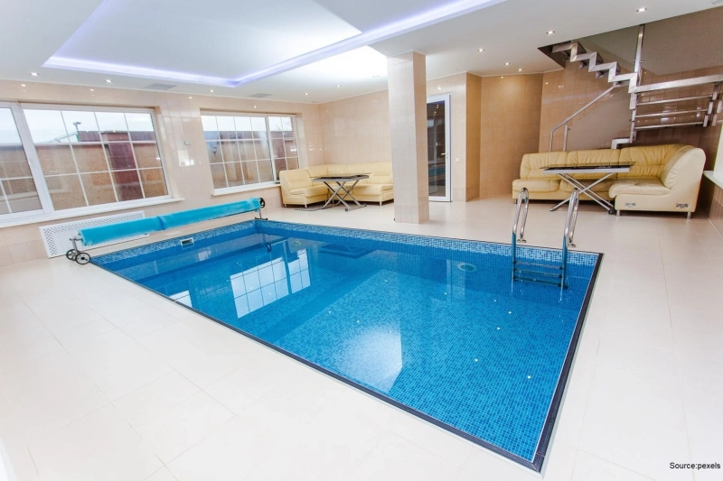Pool Making Essentials To Discuss With Swimming Pool Contractors